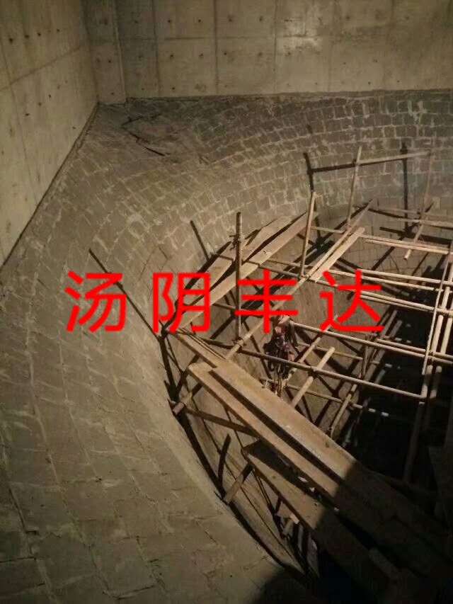 微（wēi）晶鑄石板施（shī）工現場